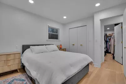 9317 Olcott Avenue, Morton Grove, IL 60053 - Photo 21