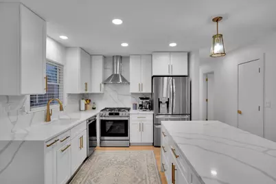 9317 Olcott Avenue, Morton Grove, IL 60053 - Photo 17