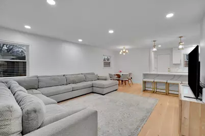 9317 Olcott Avenue, Morton Grove, IL 60053 - Photo 9