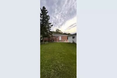 9317 Olcott Avenue, Morton Grove, IL 60053 - Photo 3