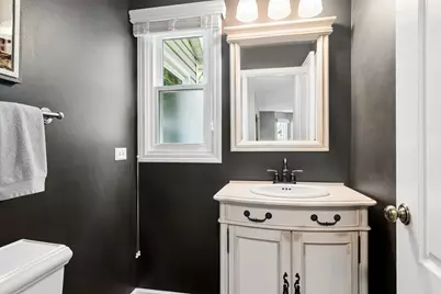 300 Hampton Street, Cary, IL 60013 - Photo 9