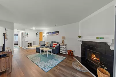 407 Ramblewood Drive #D, Glen Ellyn, IL 60137 - Photo 5