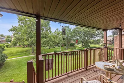 407 Ramblewood Drive #D, Glen Ellyn, IL 60137 - Photo 9