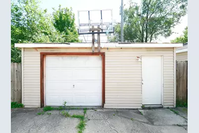 1511 S Karlov Avenue, Chicago, IL 60623 - Photo 31