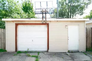 1511 S Karlov Ave, Chicago, IL 60623 - Photo 31