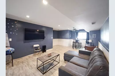 1511 S Karlov Avenue, Chicago, IL 60623 - Photo 27