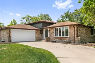 3518 Jacqueline Dr, Crete, IL 60417 - Photo 3