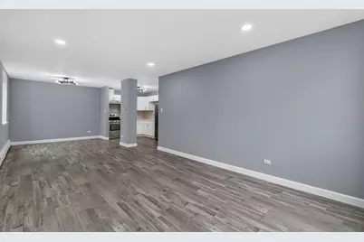 9745 S Karlov Avenue #205, Oak Lawn, IL 60453 - Photo 7