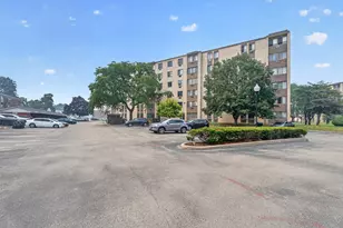9745 S Karlov Ave, Oak Lawn, IL 60453 - Photo 39