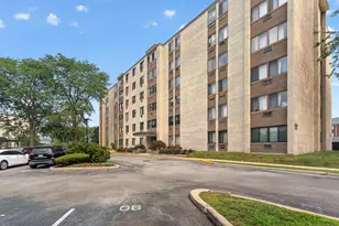 9745 S Karlov Ave, Oak Lawn, IL 60453 - Photo 25