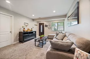16231 Clifton Park Ave, Markham, IL 60428 - Photo 3
