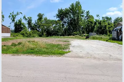 87 Strasma East Drive, Kankakee, IL 60901 - Photo 1
