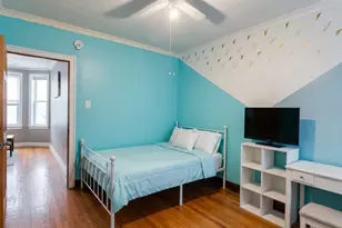 4834 W Henderson St, Chicago, IL 60641 - Photo 5