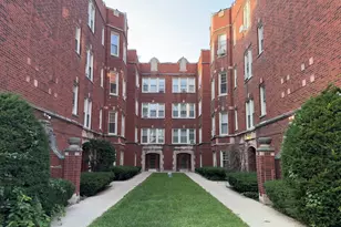 4834 W Henderson St, Chicago, IL 60641 - Photo 1