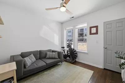 1733 W Catalpa Avenue #1, Chicago, IL 60640 - Photo 11