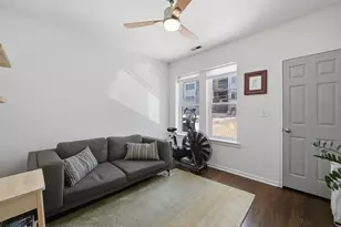 1733 W Catalpa Ave, Chicago, IL 60640 - Photo 11