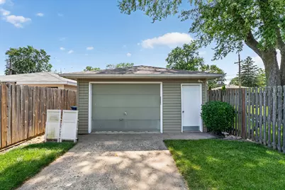 2313 Green Street, Crest Hill, IL 60403 - Photo 29