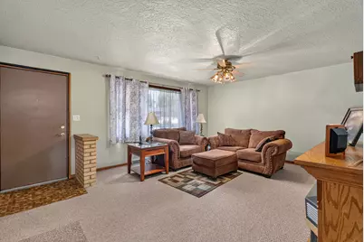 2313 Green Street, Crest Hill, IL 60403 - Photo 13