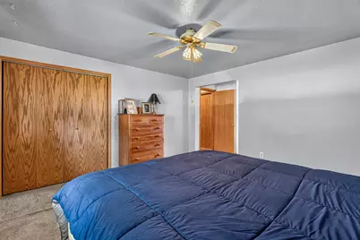 2313 Green Street, Crest Hill, IL 60403 - Photo 15