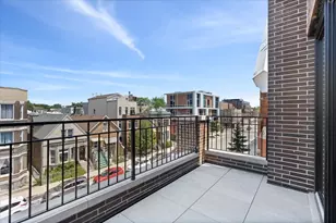 2023 W Augusta Blvd, Chicago, IL 60622 - Photo 33