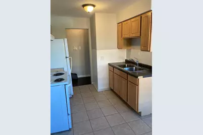 2420 W Berwyn Avenue #304, Chicago, IL 60625 - Photo 7