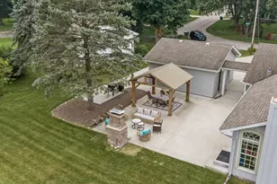 27W116 48th St, Naperville, IL 60563 - Photo 29