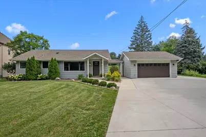 27W116 48th Street, Naperville, IL 60563 - Photo 1