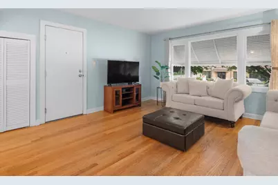 7818 W 26th Street #1N, North Riverside, IL 60546 - Photo 3