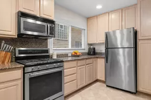 7818 W 26th St, North Riverside, IL 60546 - Photo 7