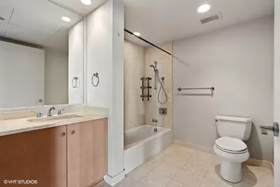 60 E Monroe Street #2304, Chicago, IL 60603 - Photo 17