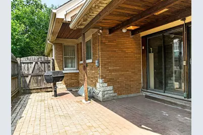 649 N Spring Street, Elgin, IL 60120 - Photo 37