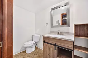 649 N Spring St, Elgin, IL 60120 - Photo 27