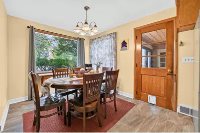 649 N Spring Street, Elgin, IL 60120 - Photo 9