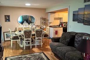 889 Oxford Pl, Wheeling, IL 60090 - Photo 9