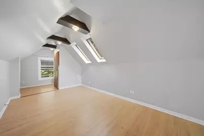 2928 N Mobile Avenue, Chicago, IL 60634 - Photo 17