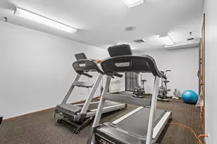 7201 N Lincoln Ave, Lincolnwood, IL 60712 - Photo 25