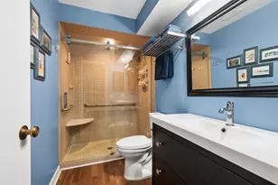 7201 N Lincoln Ave, Lincolnwood, IL 60712 - Photo 25