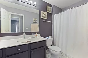 2900 Kelly Dr, Elgin, IL 60124 - Photo 37