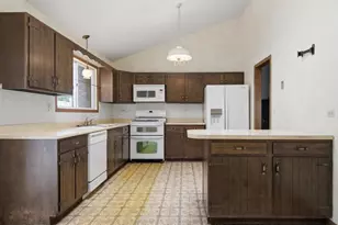519 Maple Ln, Hillside, IL 60162 - Photo 17