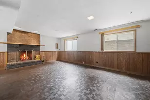 519 Maple Ln, Hillside, IL 60162 - Photo 25