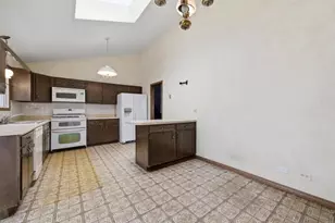 519 Maple Ln, Hillside, IL 60162 - Photo 15