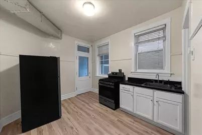 1353 W Catalpa Avenue #1, Chicago, IL 60640 - Photo 7
