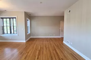 6501 N Bosworth Ave, Chicago, IL 60626 - Photo 5