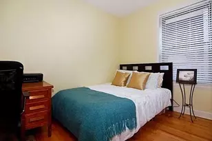903 W Cornelia Ave, Chicago, IL 60657 - Photo 7