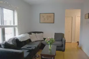 903 W Cornelia Ave, Chicago, IL 60657 - Photo 5