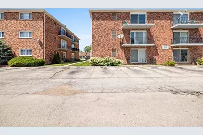 5834 W 77th Street #104, Burbank, IL 60459 - Photo 19