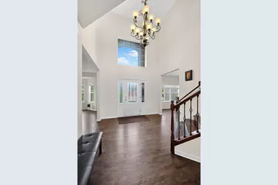 4231 Honey Locust Drive, Naperville, IL 60564 - Photo 7