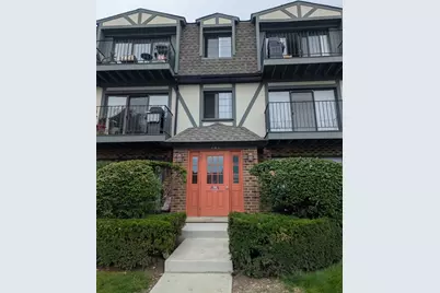 102 Steeple Drive #F, Buffalo Grove, IL 60089 - Photo 1