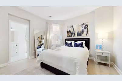 1130 S Sacramento Boulevard, Chicago, IL 60612 - Photo 7