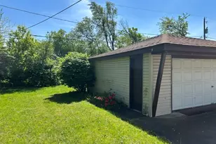 1329 Price Ave, Calumet City, IL 60409 - Photo 37